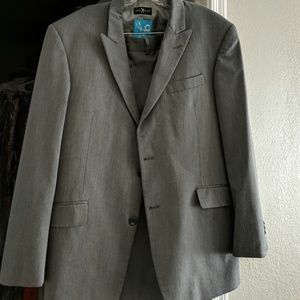 Marc Ecko Traveler Suit